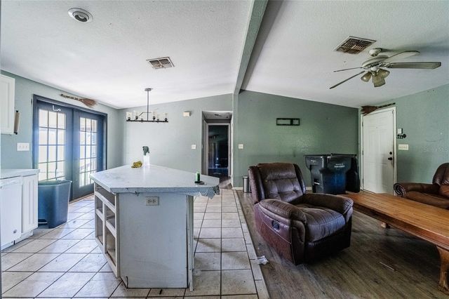 276 TAYLOR STREET, Lake Wales, FL 33859