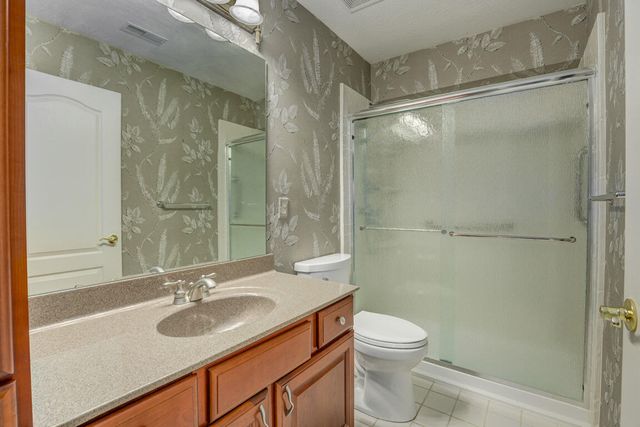 1934 Mimosa Trail Trail, 301, Florence, KY 41042