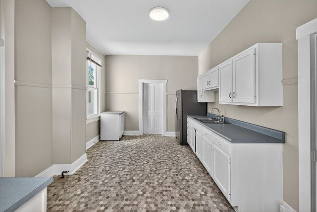 217 S Highland Street, Winchester, KY 40391