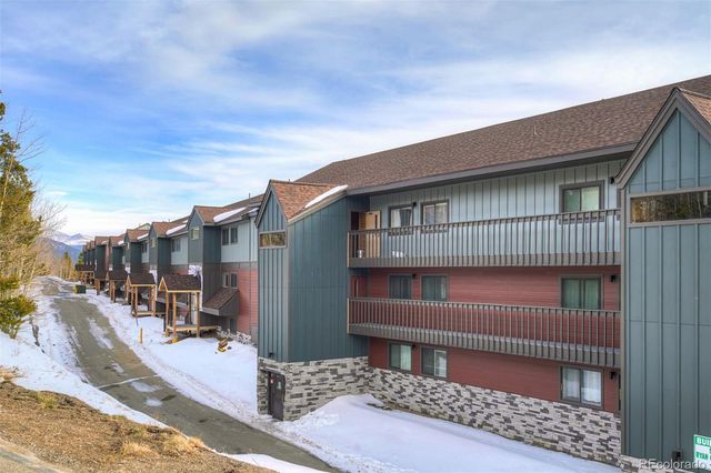 9825 Ryan Gulch Road 201, Silverthorne, CO 80498