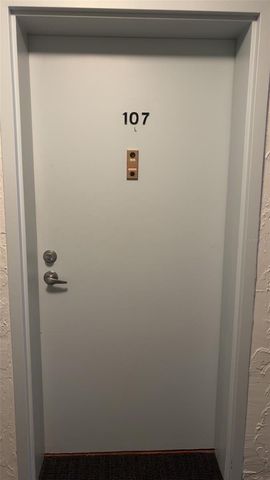 4119 61ST AVE TER W 107, Bradenton, FL 34210