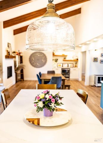 6282 Melita Rd, Santa Rosa, CA 95409