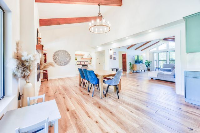 6282 Melita Rd, Santa Rosa, CA 95409