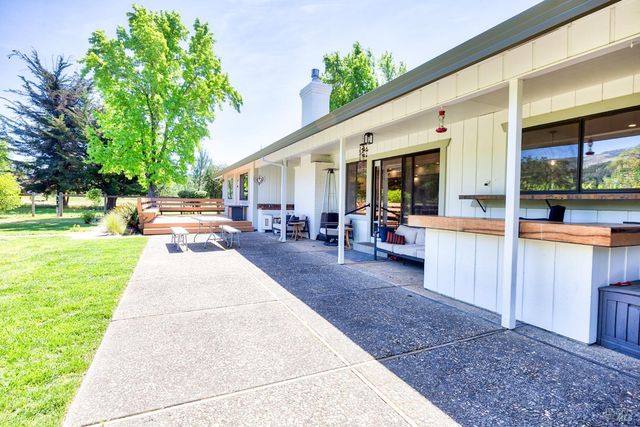6282 Melita Rd, Santa Rosa, CA 95409