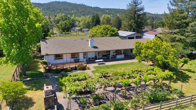6282 Melita Rd, Santa Rosa, CA 95409