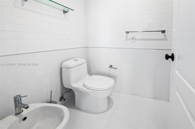 20865 NE 31st Pl, Aventura, FL 33180