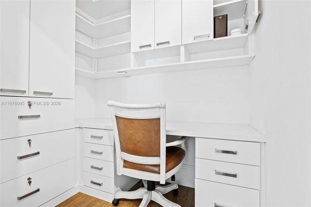 20865 NE 31st Pl, Aventura, FL 33180