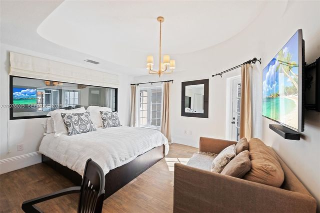 20865 NE 31st Pl, Aventura, FL 33180