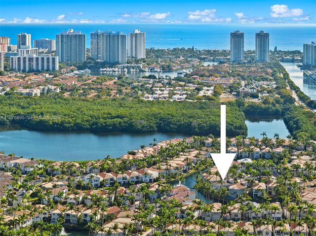 20865 NE 31st Pl, Aventura, FL 33180