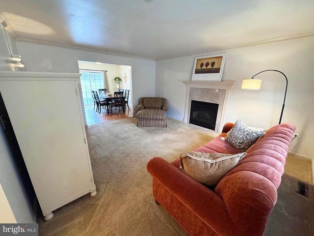 113 WOODVIEW DRIVE, Mount Holly Springs, PA 17065