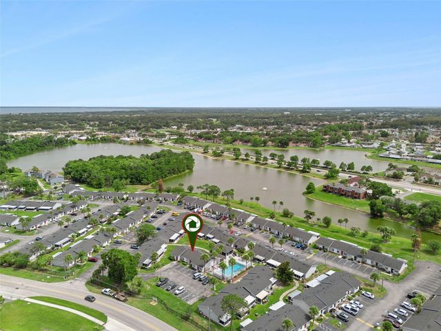 2 LAKE VILLA WAY, Kissimmee, FL 34743