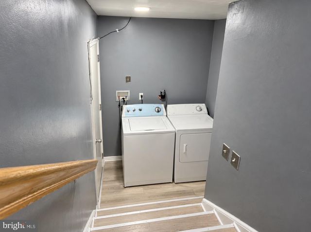 8597 BUSTLETON AVE, Philadelphia, PA 19152