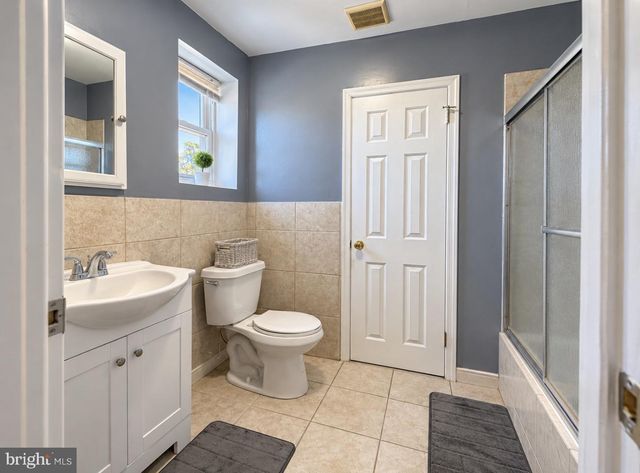 8597 BUSTLETON AVE, Philadelphia, PA 19152