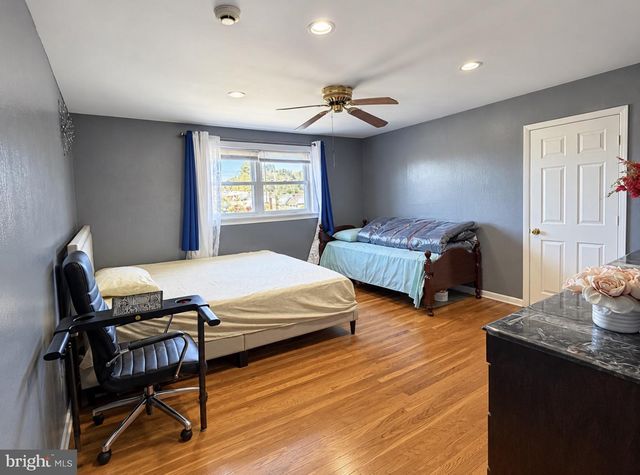 8597 BUSTLETON AVE, Philadelphia, PA 19152
