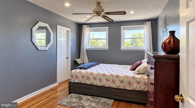 8597 BUSTLETON AVE, Philadelphia, PA 19152