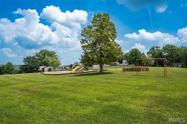 1804 Fairfax Drive, Barnhart, MO 63012