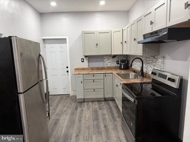 2847 N MASCHER ST, Philadelphia, PA 19133