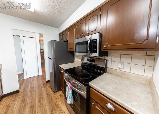 411 Lakewood Circle A802, Colorado Springs, CO 80910