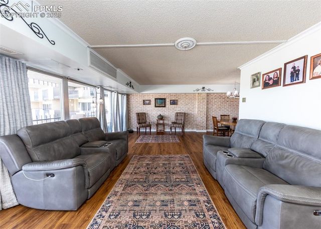 411 Lakewood Circle A802, Colorado Springs, CO 80910