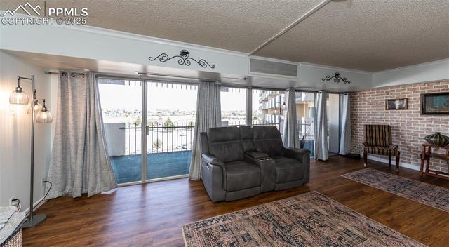 411 Lakewood Circle A802, Colorado Springs, CO 80910