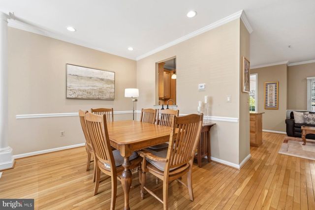 487 WINDING ROSE DR, Rockville, MD 20850