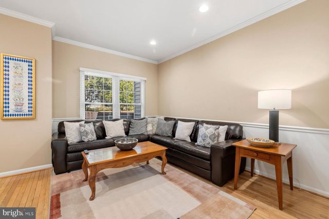 487 WINDING ROSE DR, Rockville, MD 20850