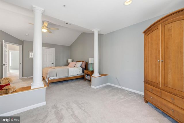 487 WINDING ROSE DR, Rockville, MD 20850