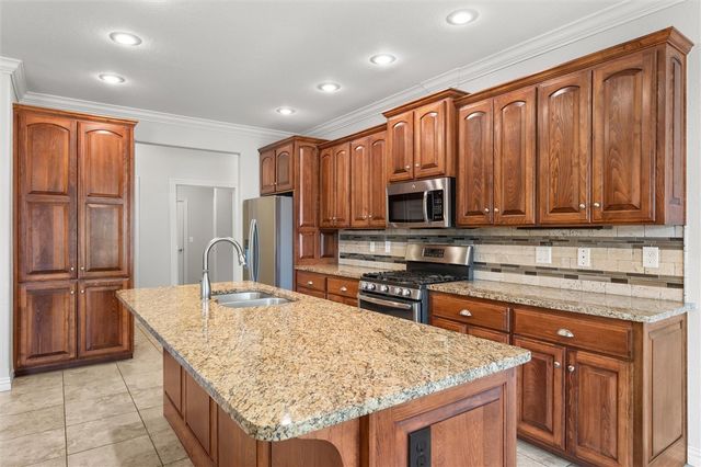 1206 Sycamore Street, Cave Springs, AR 72718