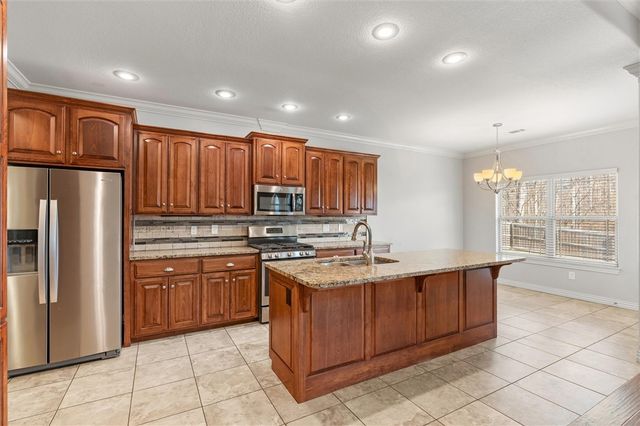 1206 Sycamore Street, Cave Springs, AR 72718