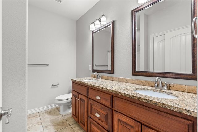 1206 Sycamore Street, Cave Springs, AR 72718