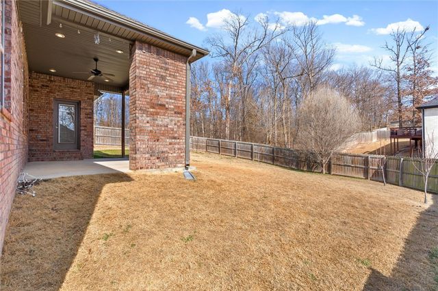 1206 Sycamore Street, Cave Springs, AR 72718