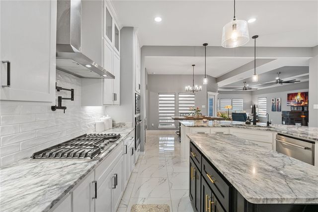 2626 Lannister Lane, Corpus Christi, TX 78415