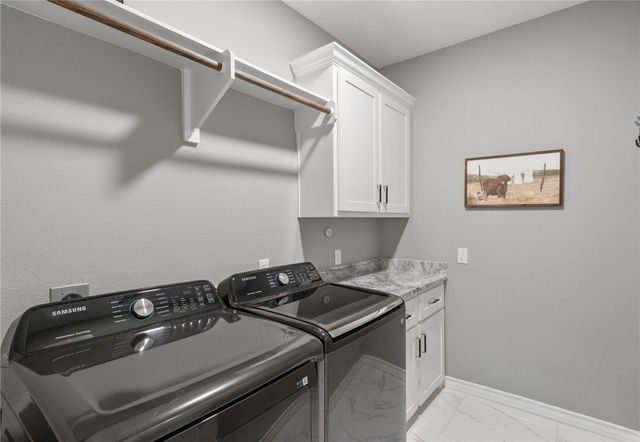 2626 Lannister Lane, Corpus Christi, TX 78415