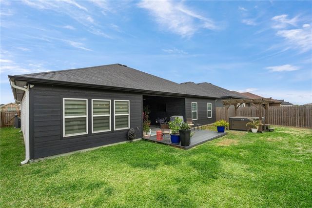 2626 Lannister Lane, Corpus Christi, TX 78415