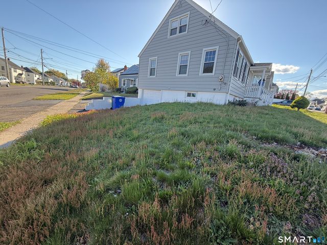 11 Colony Street, Stratford, CT 06615