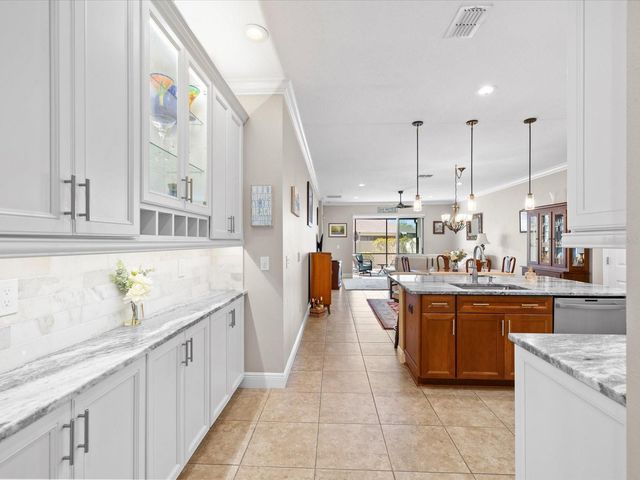 2126 PARROT FISH DRIVE, Holiday, FL 34691