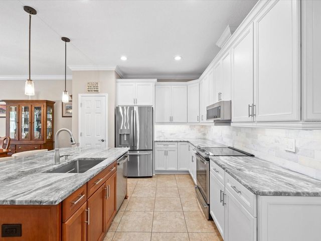 2126 PARROT FISH DRIVE, Holiday, FL 34691