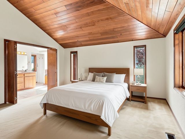 16501 E MACMAHAN Rd, Spokane, WA 99217