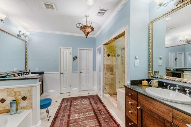 6925 Robert Dixon DR, Austin, TX 78749