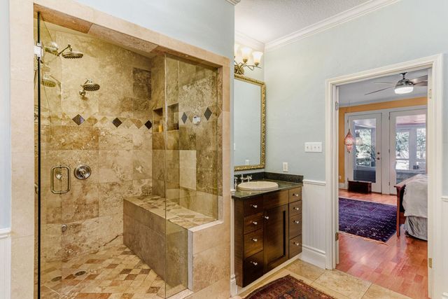 6925 Robert Dixon DR, Austin, TX 78749