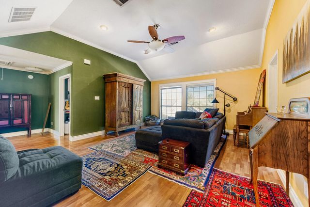 6925 Robert Dixon DR, Austin, TX 78749