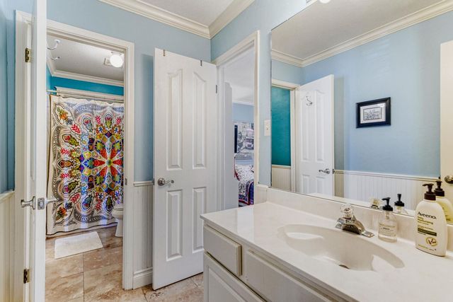 6925 Robert Dixon DR, Austin, TX 78749