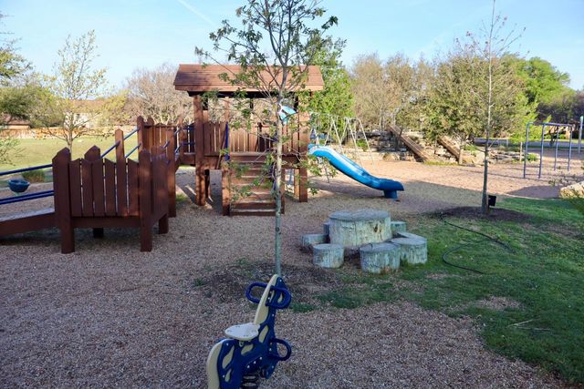 6925 Robert Dixon DR, Austin, TX 78749