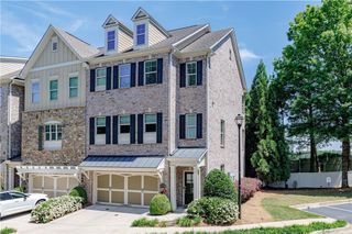909 Dumaine Trace, Sandy Springs, GA 30328