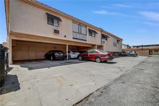 7904 Laurel Canyon 12, North Hollywood, CA 91605