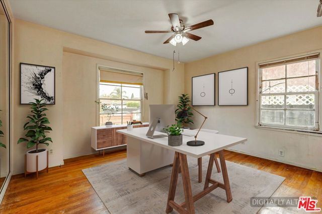 8759 Snowden Avenue, Arleta (los Angeles), CA 91331