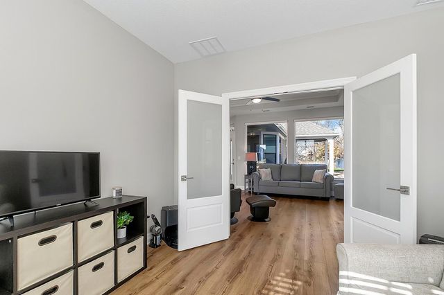 616 E Park Pl, Andover, KS 67002