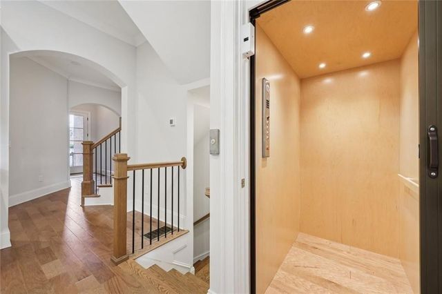 213 Arpeggio Way, Alpharetta, GA 30009