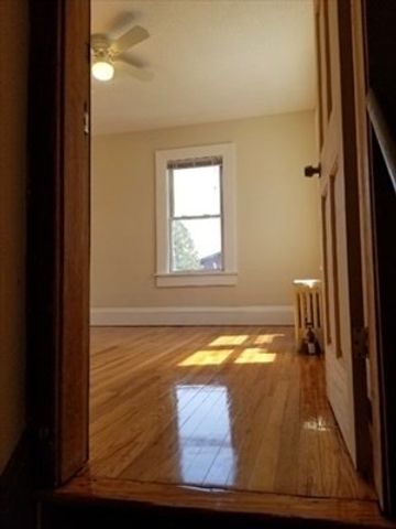 23-25 Prentice St, Springfield, MA 01104