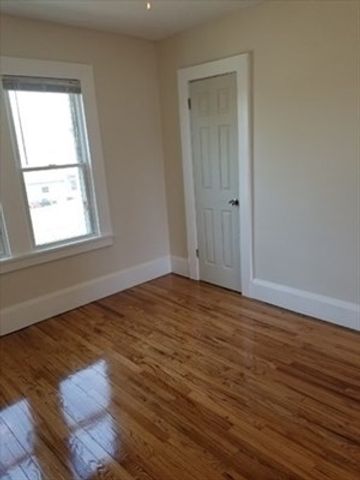 23-25 Prentice St, Springfield, MA 01104